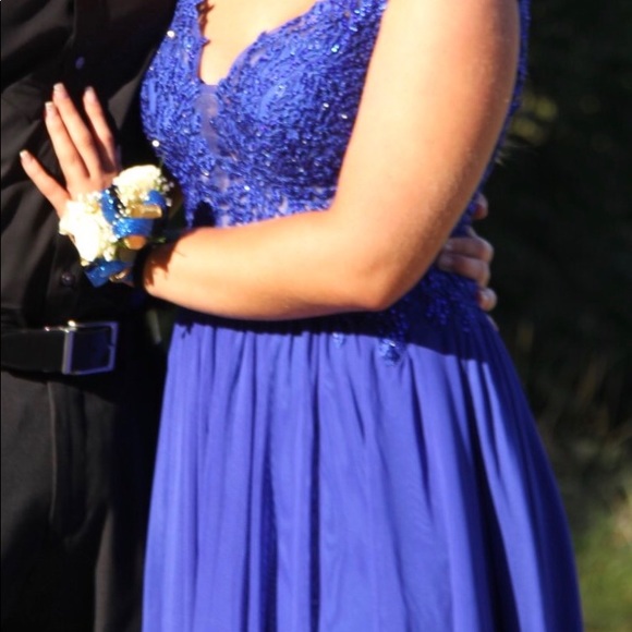 Homecoming dress - Picture 4 of 5